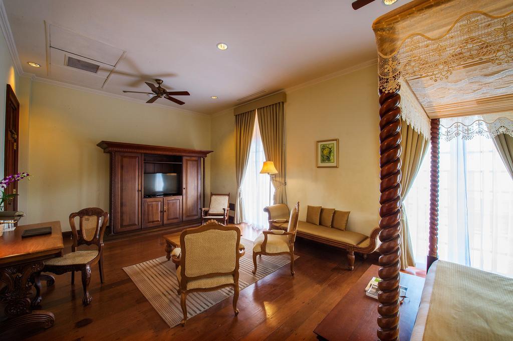 Готель Galle Face 5*